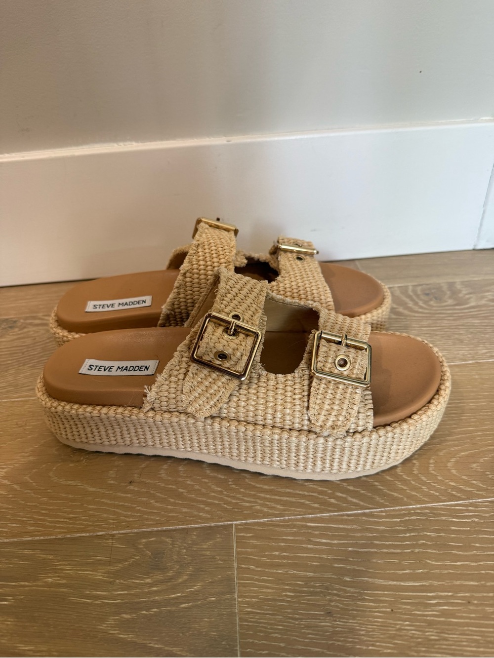 Steve Madden Woven Platform Sandals in Natural